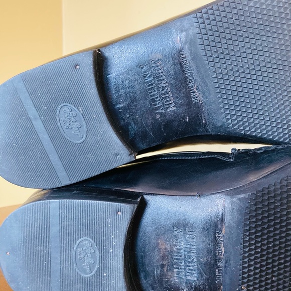 Vintage Johnston & Murphy Black Shoes with tassels - Picture 10 of 12